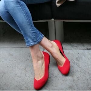 Rothys round toe size 8 woman’s flat shoes